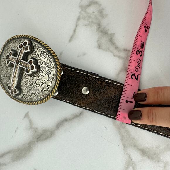 Nocona 170110 Womens L Cross Vintage Crackle Leather Belt Brown Western Goth - Picture 6 of 6